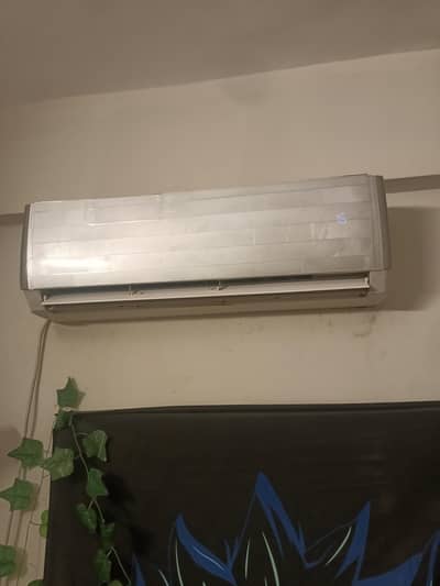Gree 1.5 ton inverter AC GS-18PITH1W AAA WIFI