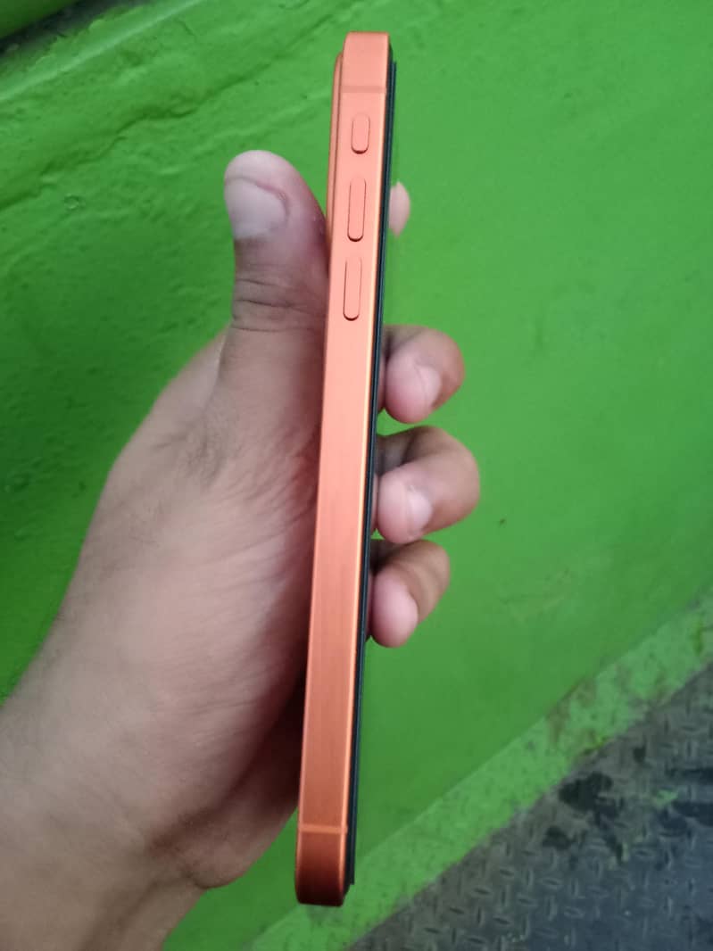Apple iPhone 17 Pro 8
