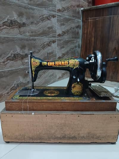sewing machine with box  for sale