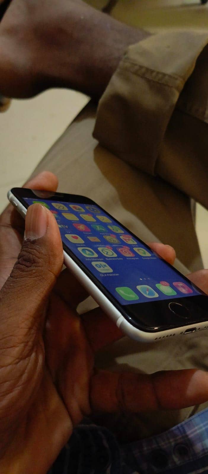 Apple iPhone SE 3