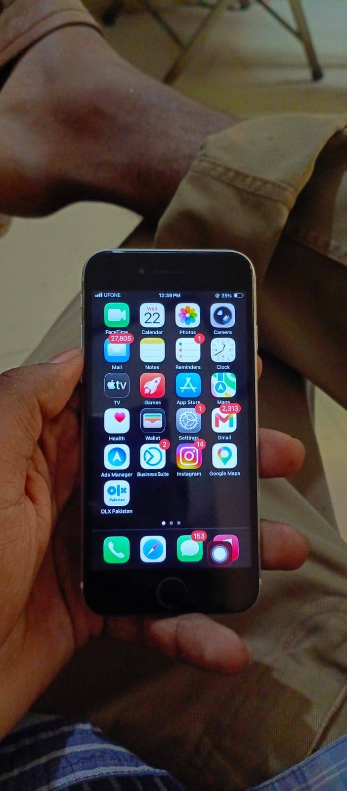 Apple iPhone SE 4