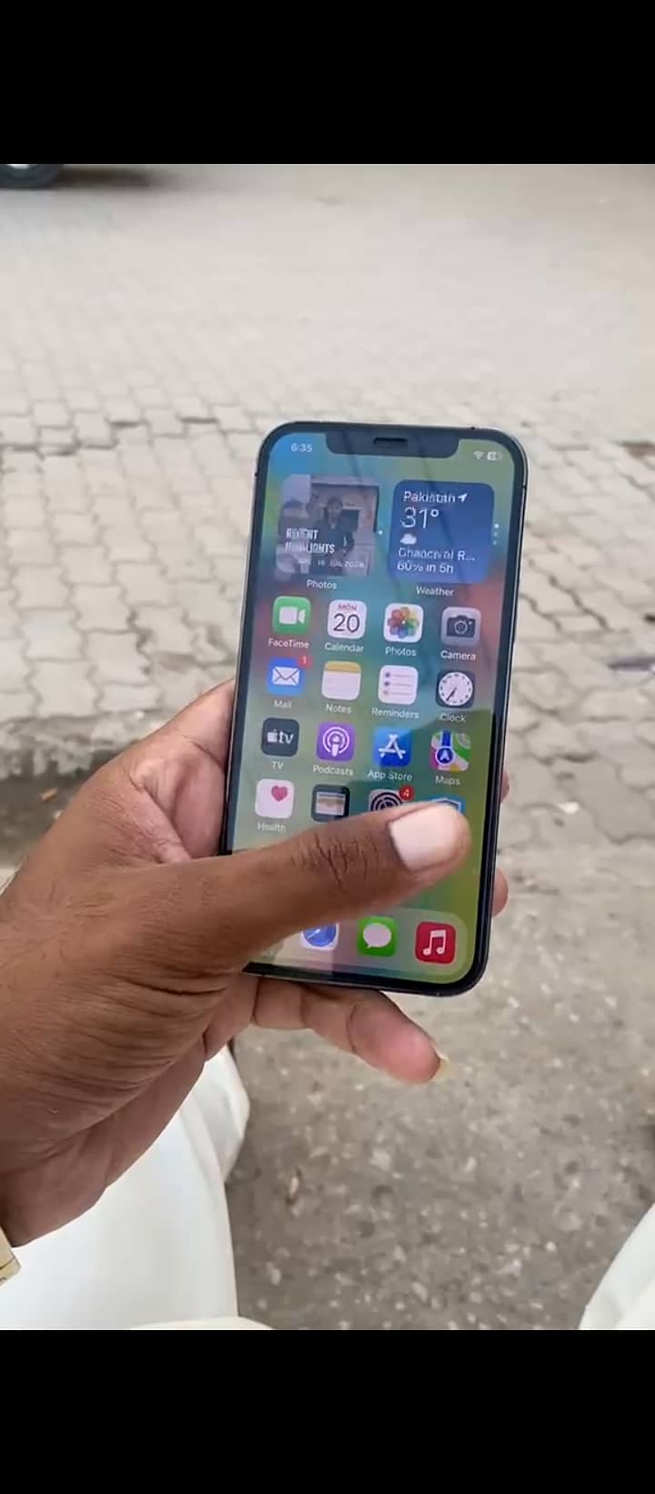 Iphone 12 pro 2