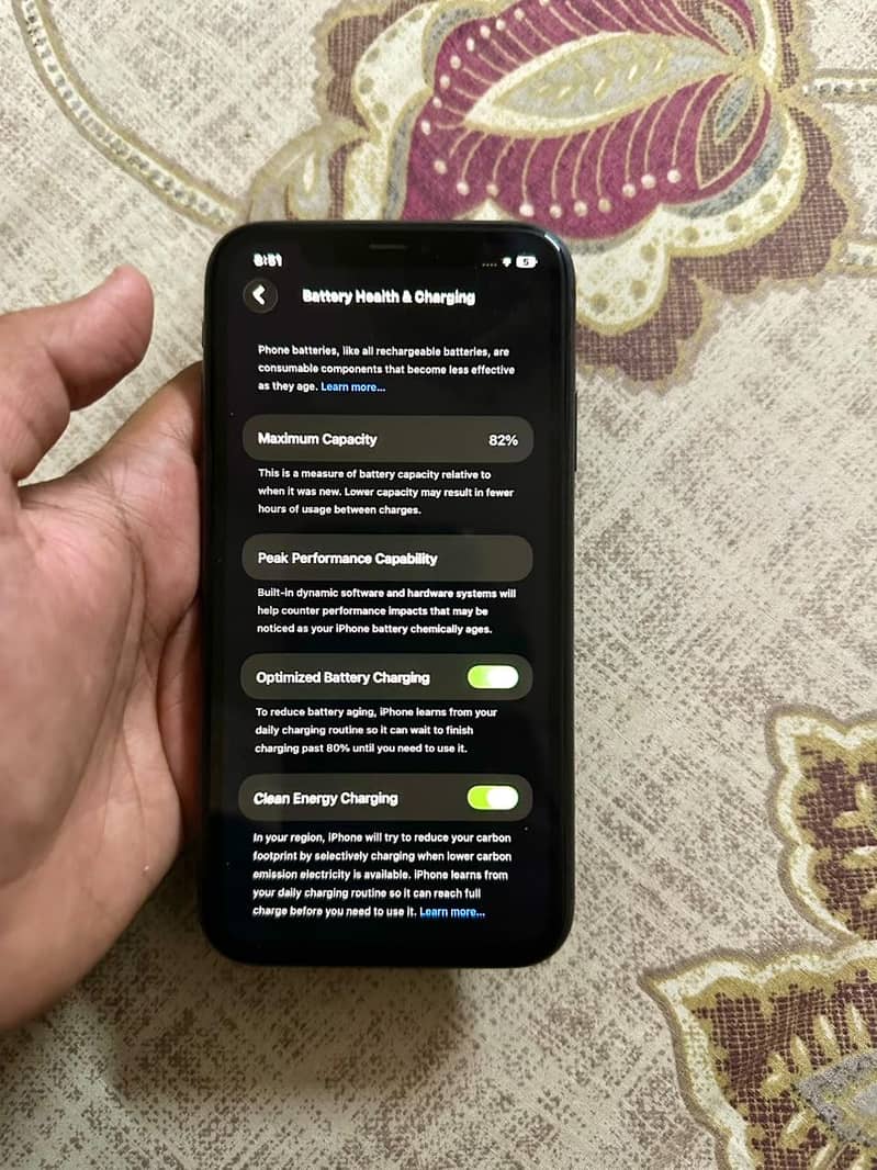 iPhone 11 9