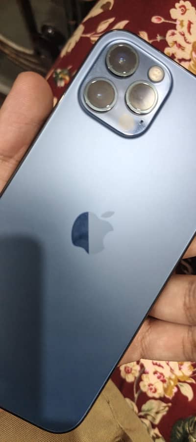 Apple iPhone 12 Pro
