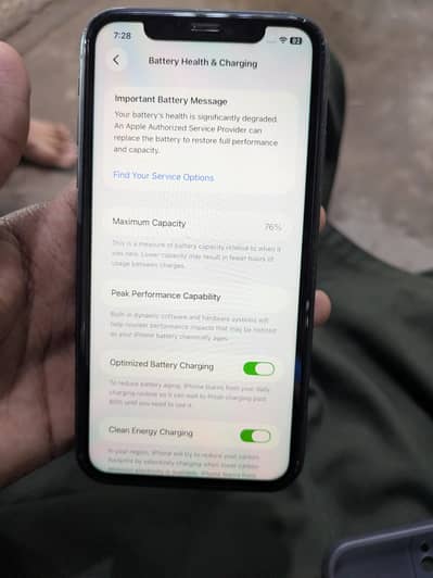 Apple iPhone 11