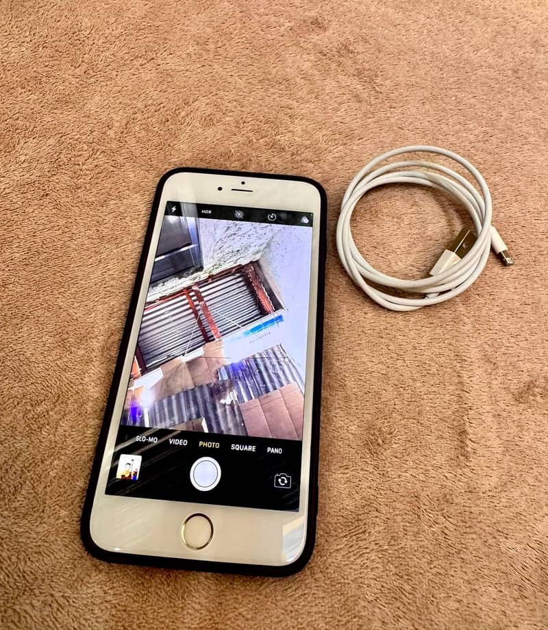 Apple iPhone 6S Plus 4