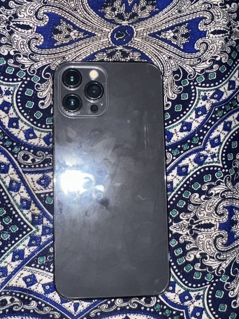 iPhone 12 pro max 2