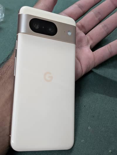 Google Pixel 8