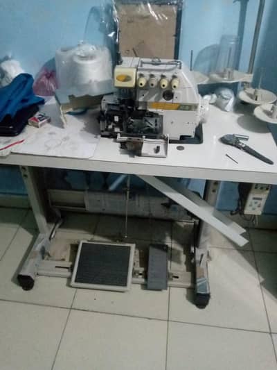 Overlock Machine for sale