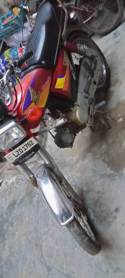 TOTAL GENUINE HONDA CD 70 MODEL 2OO4 ARJENT SEAL