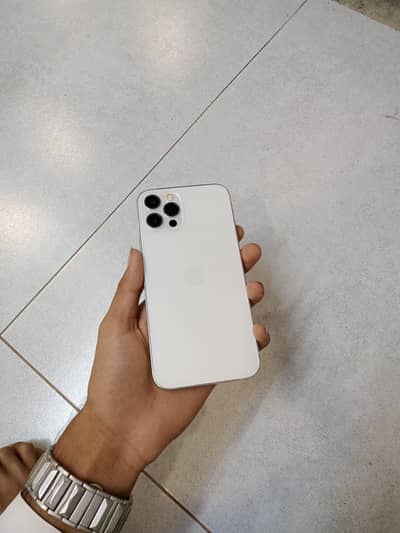 Apple iPhone 12 Pro