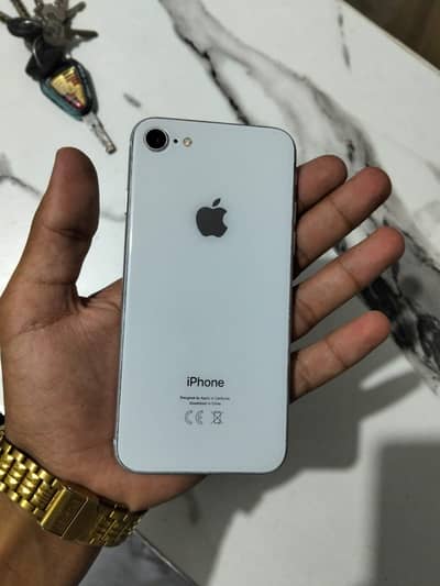 Apple iPhone 8
