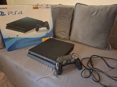 PS4 Slim | 1 TB | Box | Original Controller | Jailbreak
