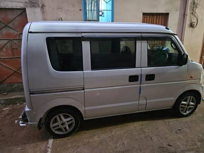 Suzuki Every 2010