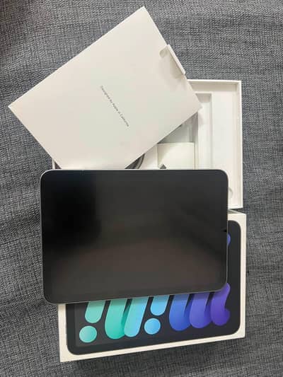 iPad Mini 7 (A17 Pro) 128-GB With Full Box