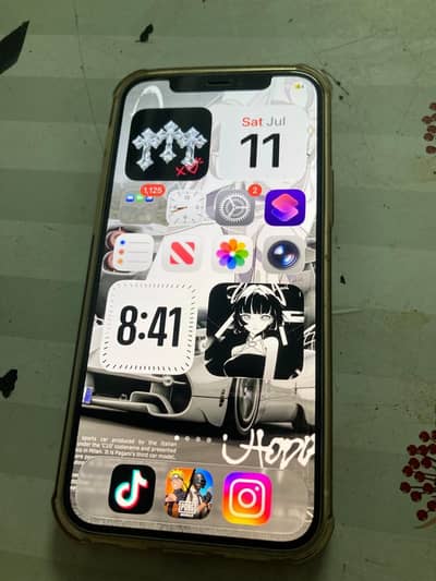 IPHONE 12