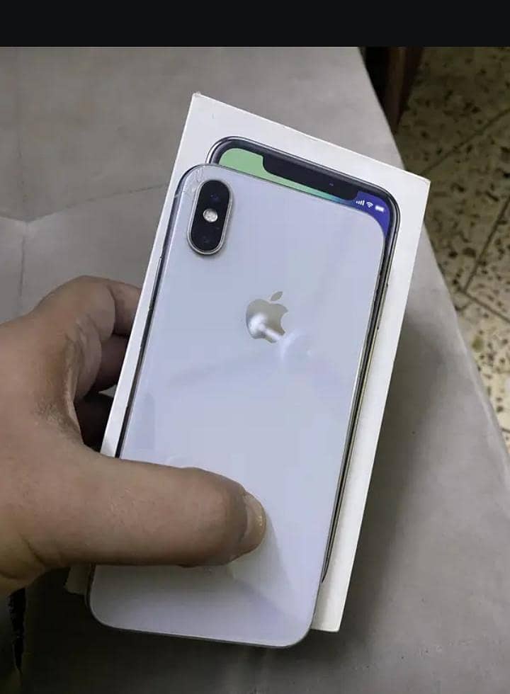 Apple iPhone X 3