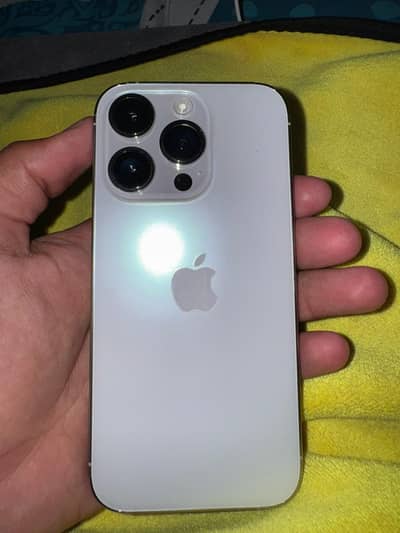 Apple iPhone 14 Pro