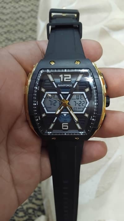 neviforce sports watch
