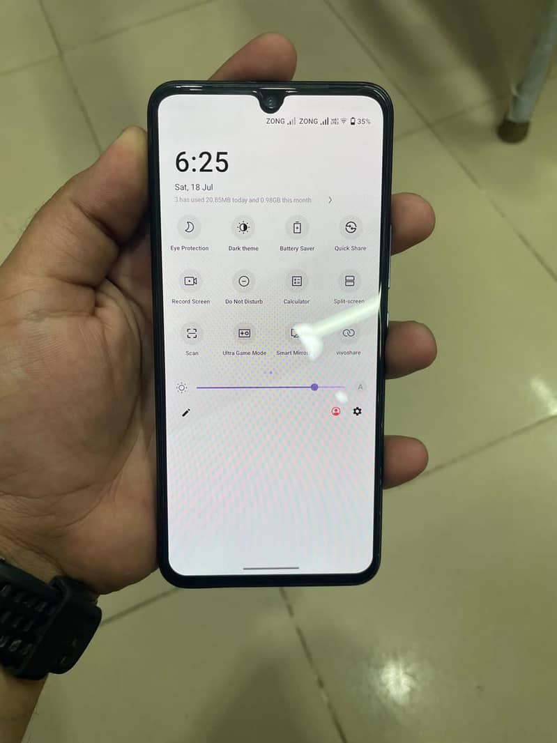 Vivo V21e 1