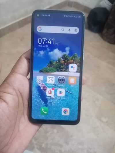 Tecno Camon 17