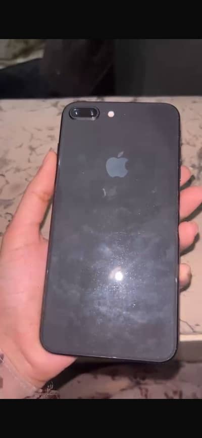 Apple iPhone 8 Plus