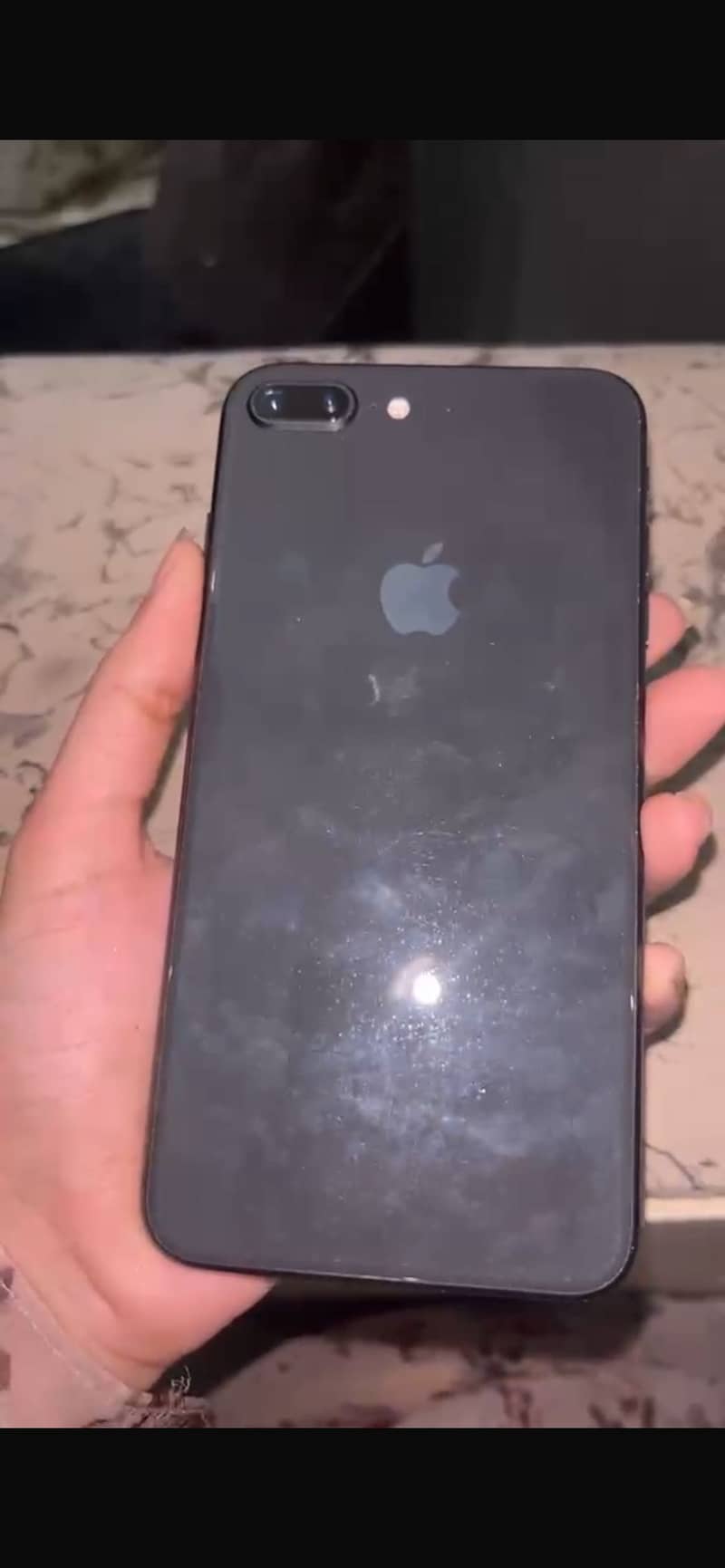 Apple iPhone 8 Plus 0