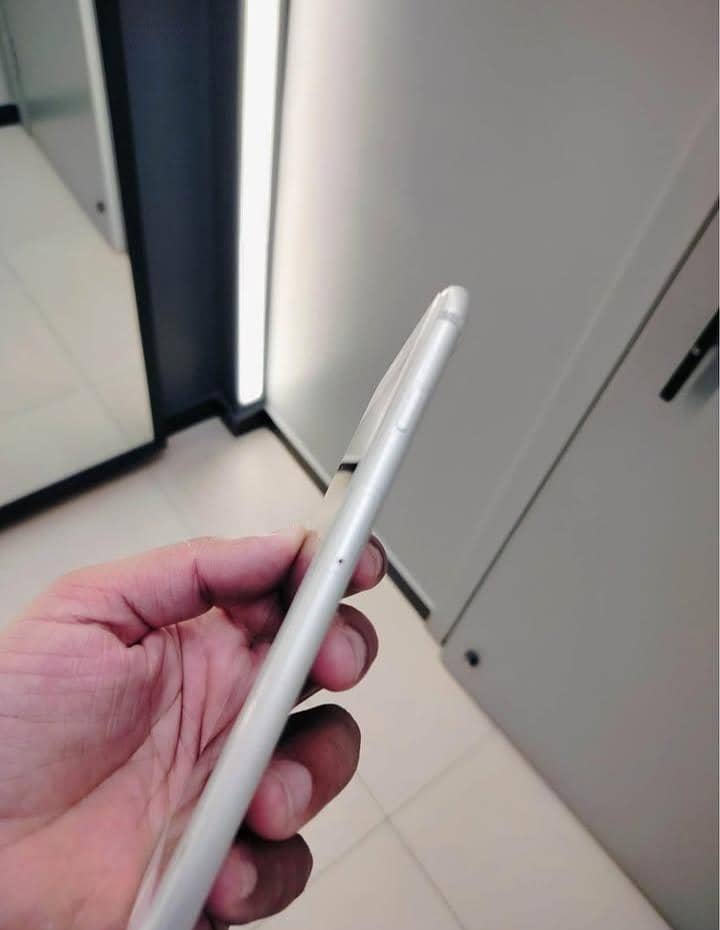 Apple iPhone 7 Plus 3