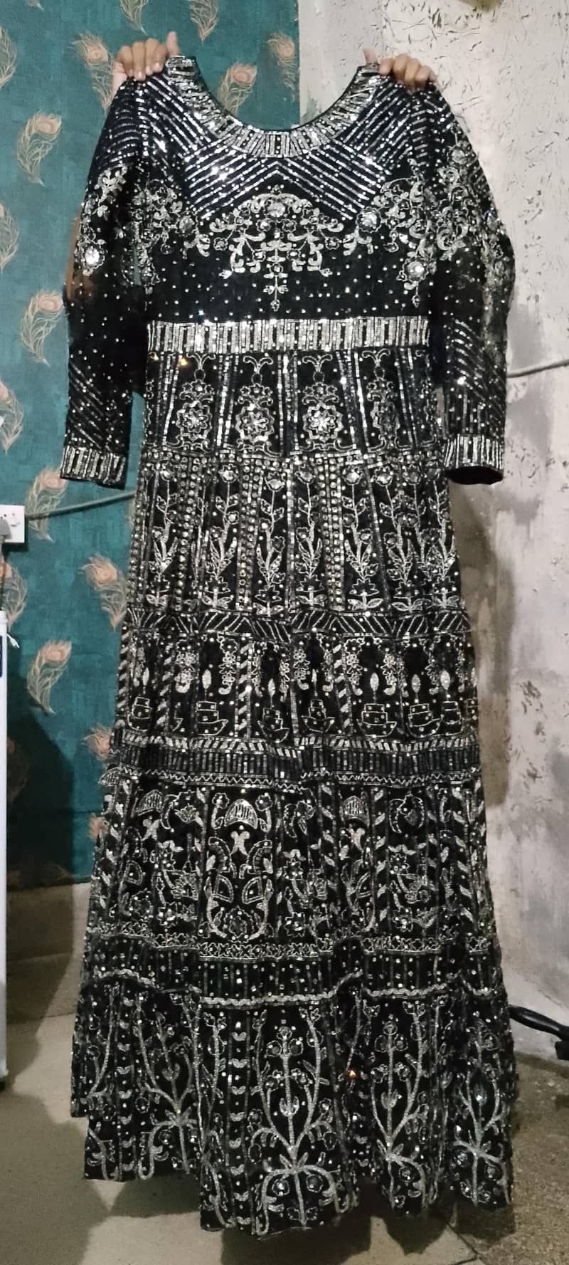 black maxi 0