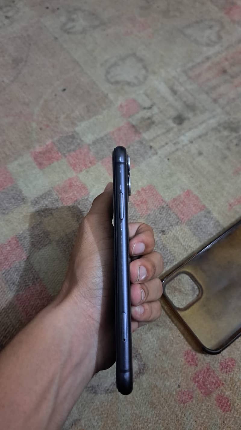 iphone 11 3
