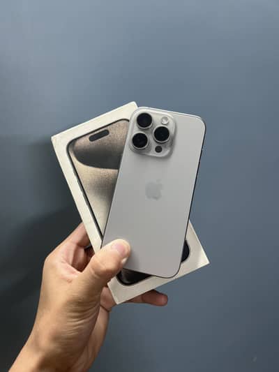 Apple iPhone 15 Pro jv