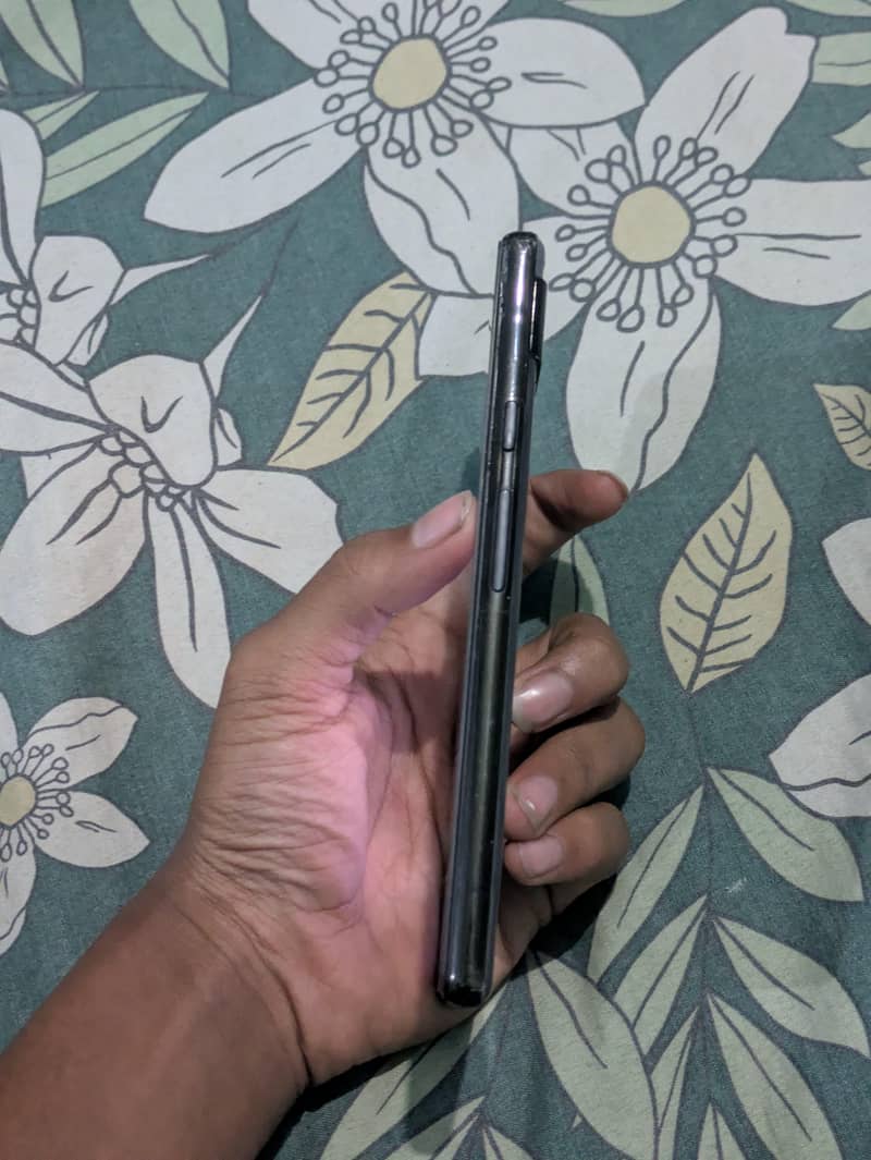 Google Pixel 6a 3