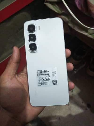 Infinix Hot 60 i paiso ki zroort thi isi Liye instalment pe leke sale