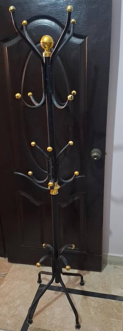 Cloth Hanging Stand 10/10 condition