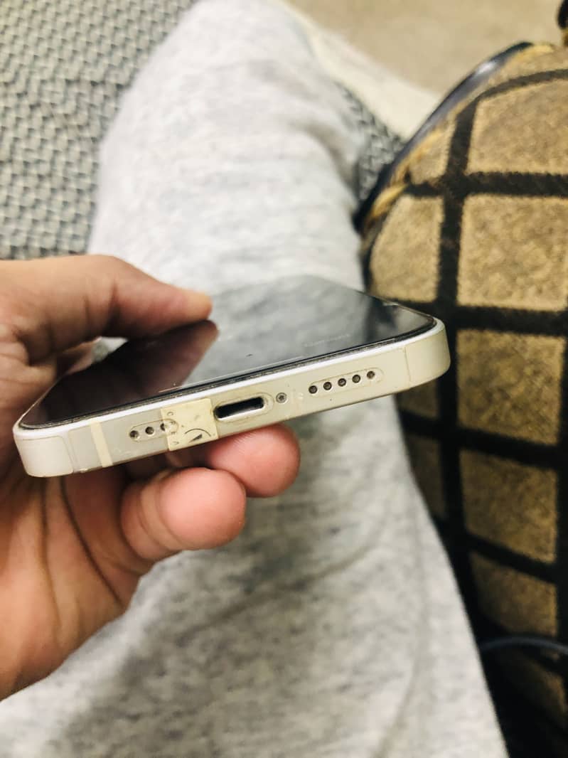 Iphone 13 2