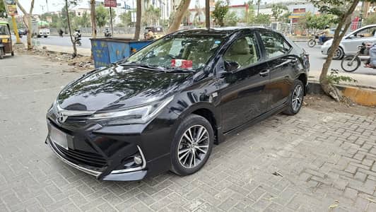 Toyota Corolla Altis Grande X CVT-i 1.8 2022 automatic Black Exterior