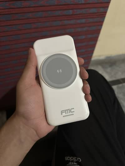 FMC POWER BANK