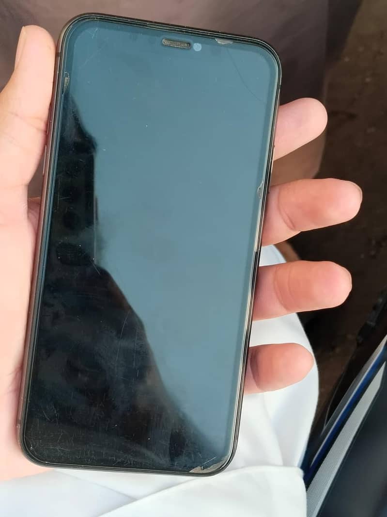 Apple iPhone 11 10