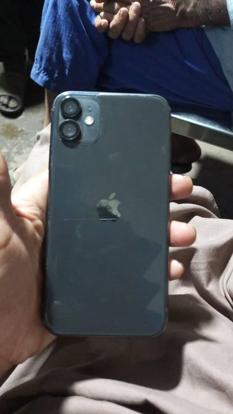 Apple iPhone 11 11