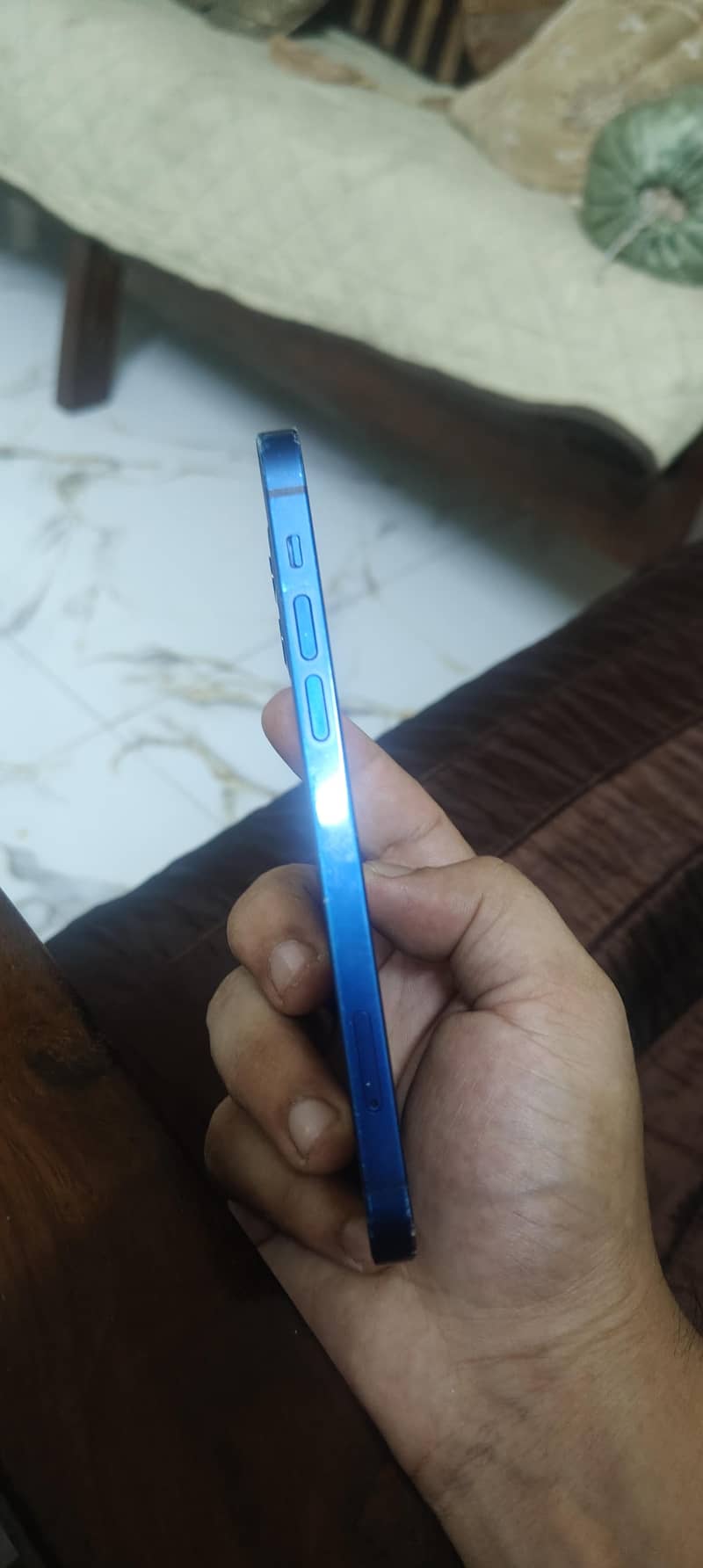 Apple iPhone 12 3