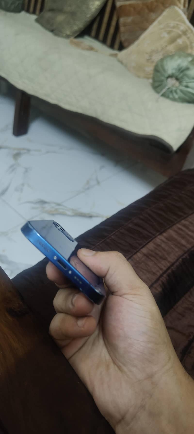 Apple iPhone 12 5