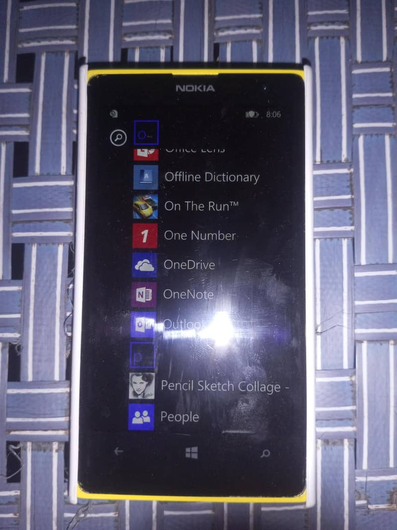 Nokia 4