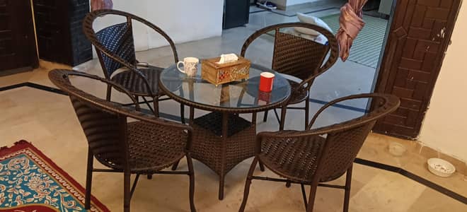 chairs with glass top table