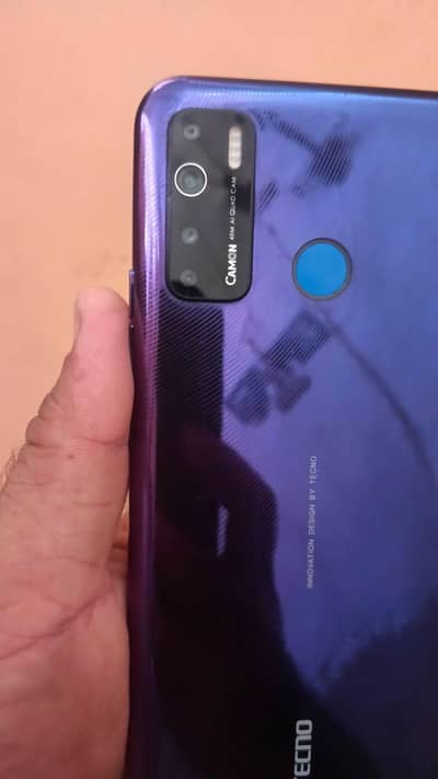 Tecno CAMON 15 my mobile 4GB ram 64 GB ROM box set charger Nahin Hai