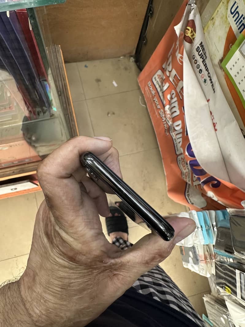 iPhone X 2