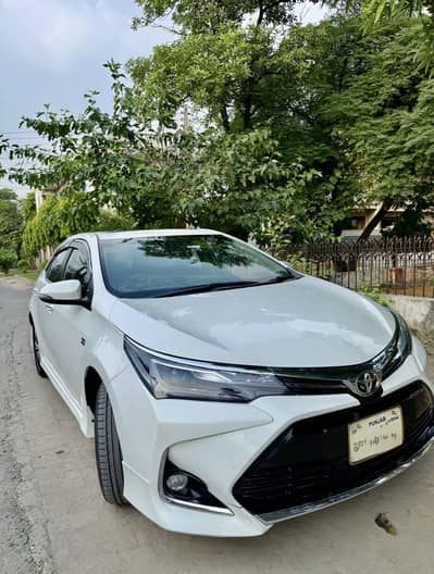 Toyota Altis Grande 2022