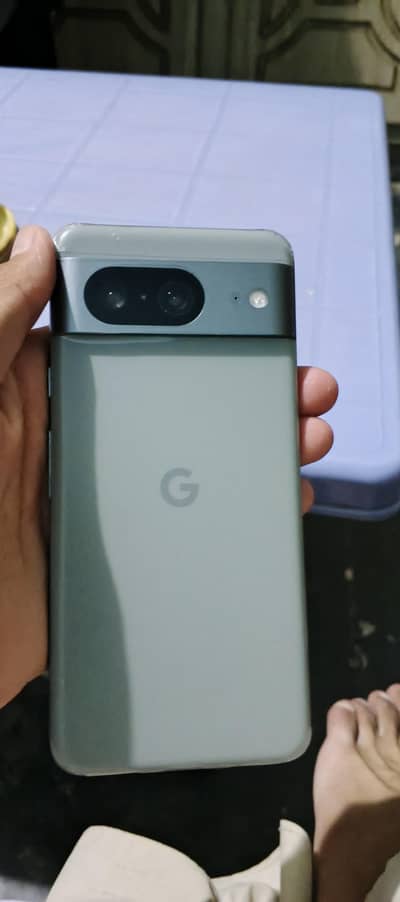 Google Pixel 8