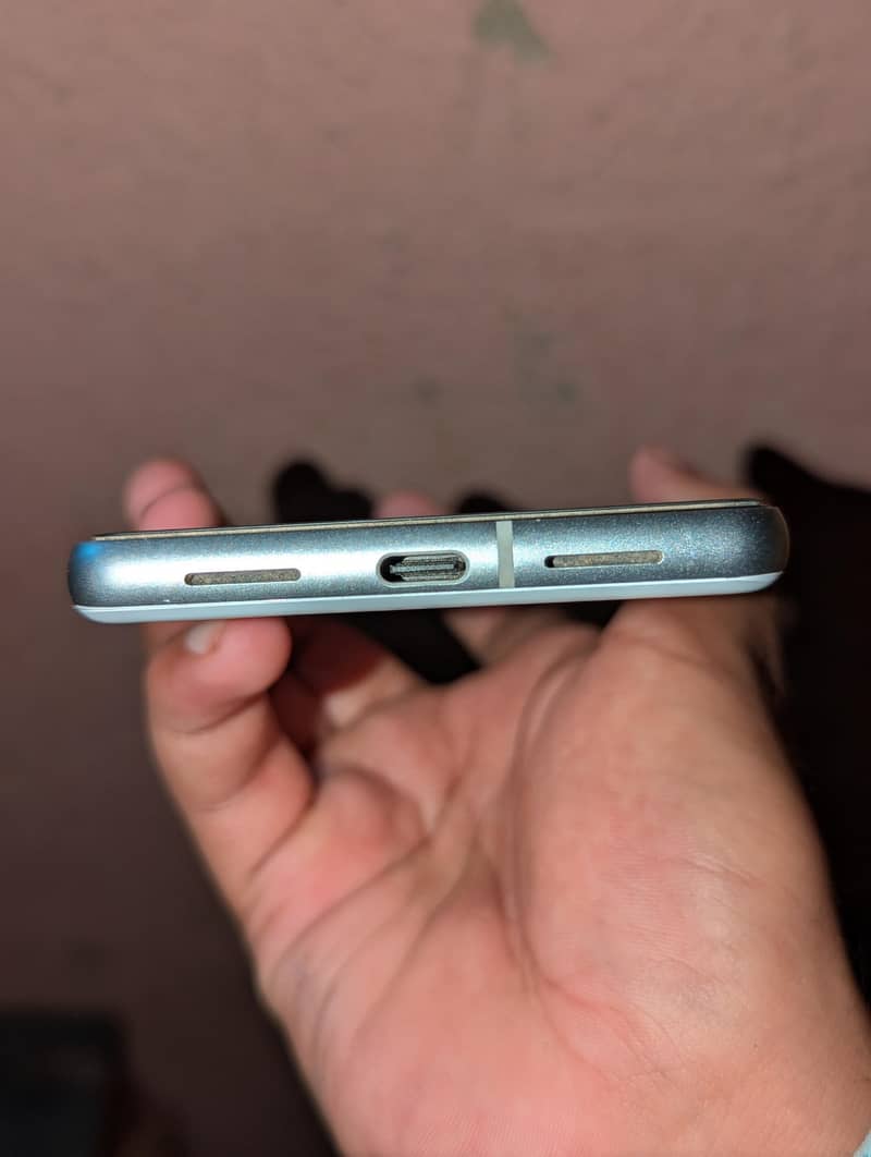 Google Pixel 7 6