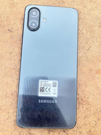 Samsung Mobile A07 4 month used