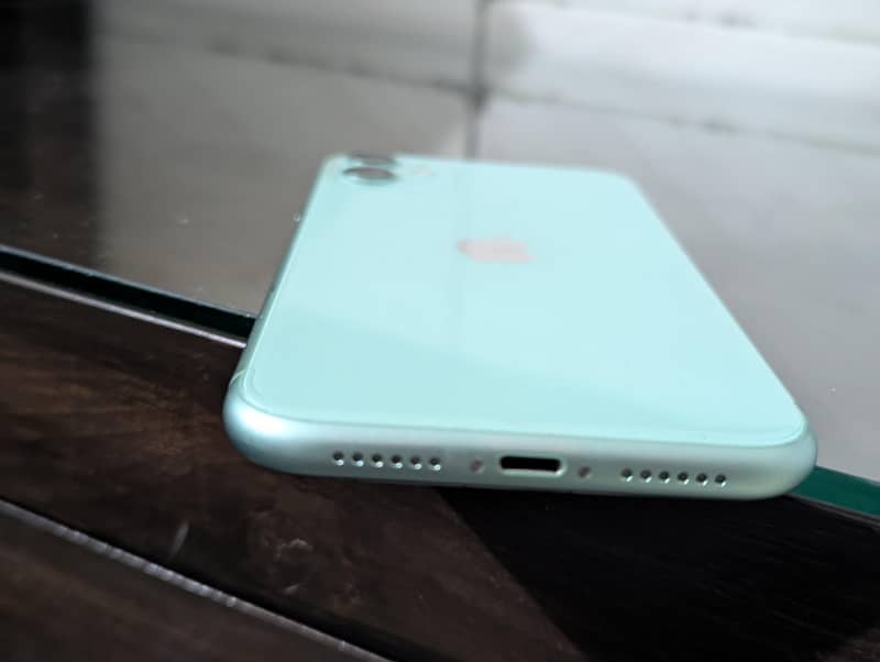 iphone 11 4